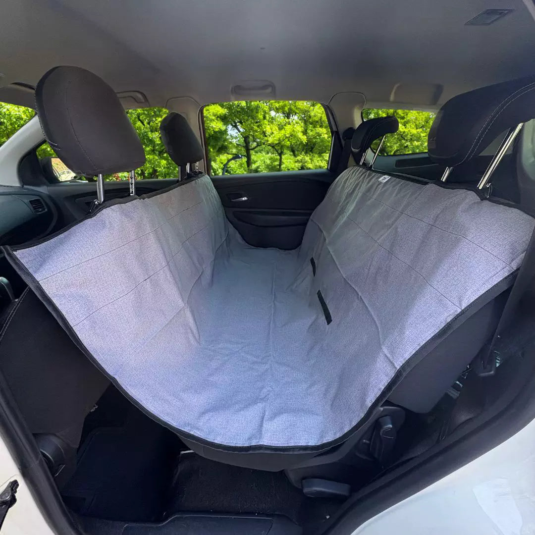 DogSeat™ | Capa impermeável para viagens tranquilas